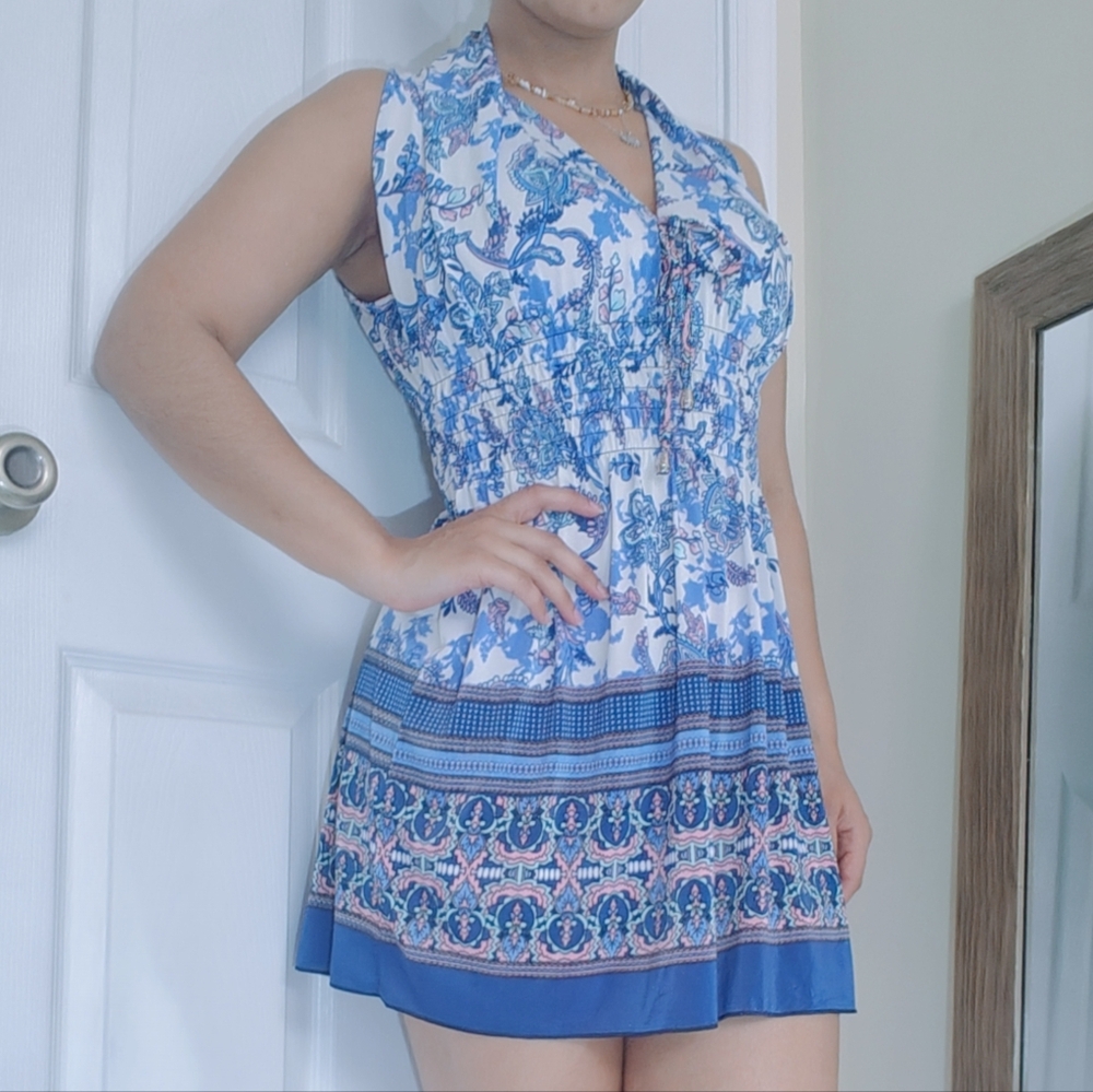Womens Medium Mini Dress Boho Blue White Halter Sleeveless Fit And Flare Paisley